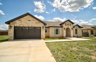 115 Madrona Ln, Fredericksburg, TX 78624