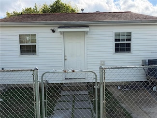 1116 1/2 5th St Unit Back, Gretna, LA 70053