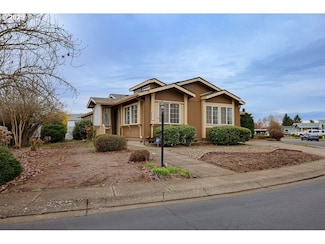 5244 Glenn Ellen Dr, Eugene, OR 97402