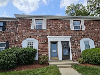 403 Windsor Dr, Framingham, MA 01701