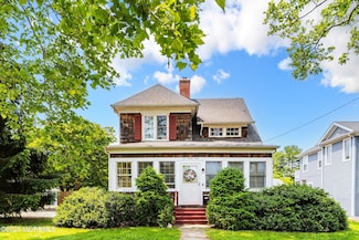 699 River Rd, Fair Haven, NJ 07704