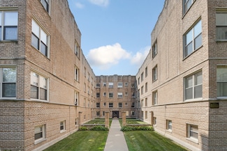 1631 W Chase Ave Unit 1, Chicago, IL 60626