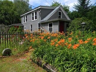668 Main St, Dixfield, ME 04224