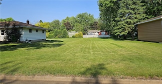 1116 Douglas St, Menomonie, WI 54751
