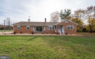 152 Edwin Dr, Luray, VA 22835