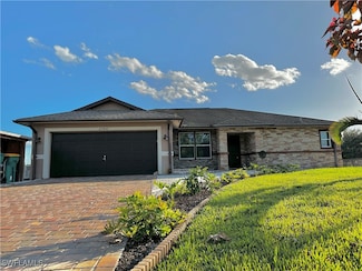 2744 39th Ave NE, Naples, FL 34120