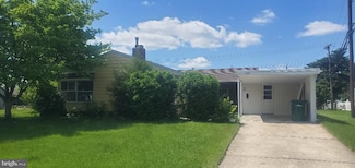 53 Graceful Ln, Levittown, PA 19055