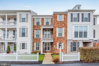 1459 Keegan Ln, Mechanicsburg, PA 17055