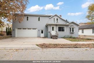 124 S Custer St, Brillion, WI 54110