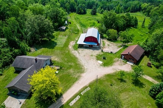 E5254 E Circle j Rd, Marion, WI 54950