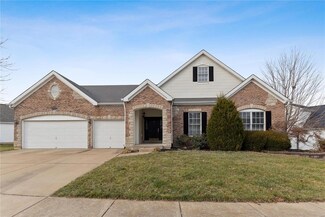 10260 Hartshill Ln, Saint Louis, MO 63128