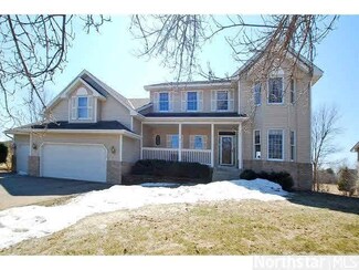 238 Dunbar Way, Mahtomedi, MN 55115
