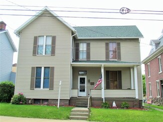 308 S Chestnut St, Derry, PA 15627