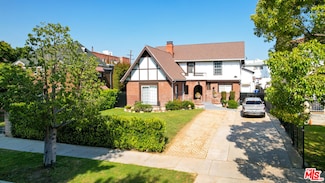 858 Westchester Place, Los Angeles, CA 90005