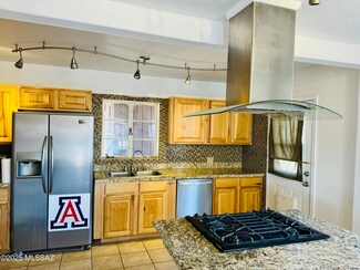 2203 N Dodge Blvd, Tucson, AZ 85716