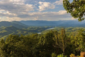 234 Grouse Dr, Bryson City, NC 28713