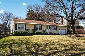 400 Baker Ave, Cohoes, NY 12047