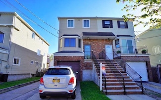 44 McVeigh Ave, Staten Island, NY 10314