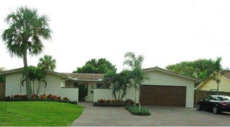 10 Castle Harbor Island, Fort Lauderdale, FL 33308