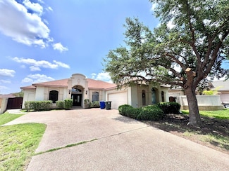 9806 Sequin Ct, Laredo, TX 78045