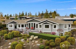 36310 SE Saint Andrews Ln, Snoqualmie, WA 98065
