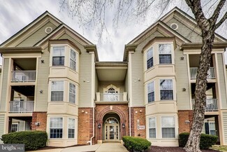 18705 Sparkling Water Dr Unit 304, Germantown, MD 20874