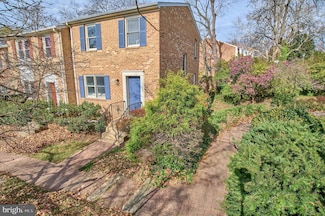 641 N Abingdon St, Arlington, VA 22203