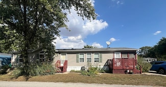 28 Doral St, Minooka, IL 60447