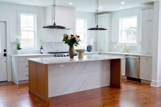10 Killians St, Charleston, SC 29403