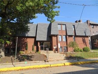 700 4th St Unit 3, Pittsburgh, PA 15215