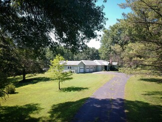 18850 N Jay Jay, Centralia, MO 65240