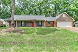 127 Sumac Dr, Madison, MS 39110
