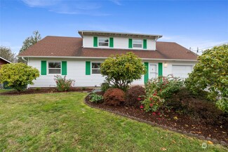 1808 S 263rd Place, Des Moines, WA 98198