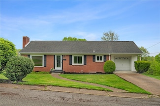 5032 Clifton Dr, Aliquippa, PA 15001