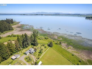 26127 Marina Rd, Veneta, OR 97487