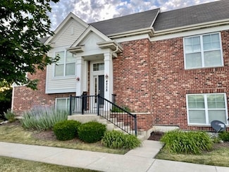 4258 Central Park Ln, Aurora, IL 60504