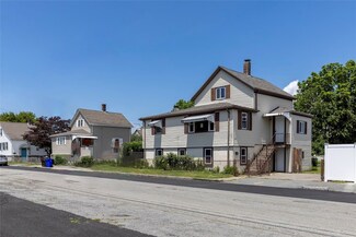 90 Lisbon St, Fall River, MA 02724