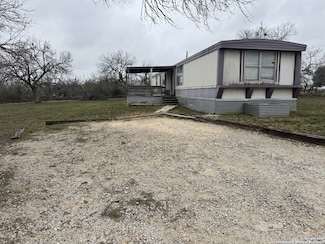 6060 Mount Olive Rd, Adkins, TX 78101