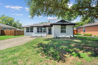 10209 Casa View Dr, Dallas, TX 75228