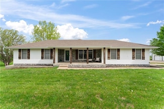 11220 W 359th St, Paola, KS 66071