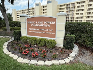 700 Mirror Terrace NW Unit 303, Winter Haven, FL 33881