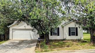 7518 Edenberry Way, Lithonia, GA 30058