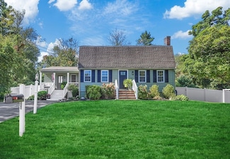 143 Tosca Dr, Brockton, MA 02301