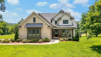 7608 Selcer Rd, Hixson, TN 37343