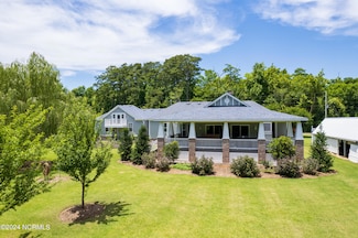 207 Muddy Rd, South Mills, NC 27976