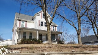 604 4th St NE, Mason City, IA 50401