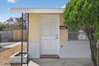 5409 Oceanic Rd, Holiday, FL 34690