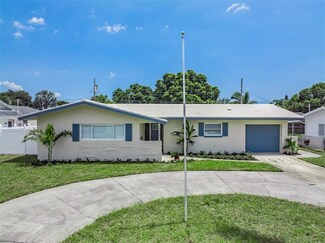 13958 Antigua Dr, Seminole, FL 33776