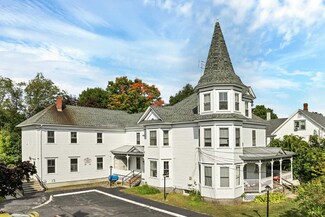 28 Washington St, Conway, NH 03818