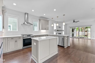 5 Bart St, Raleigh, NC 27610